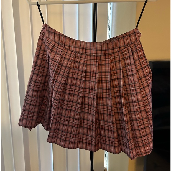 SHEIN Pink Skirt - Picture 1 of 1